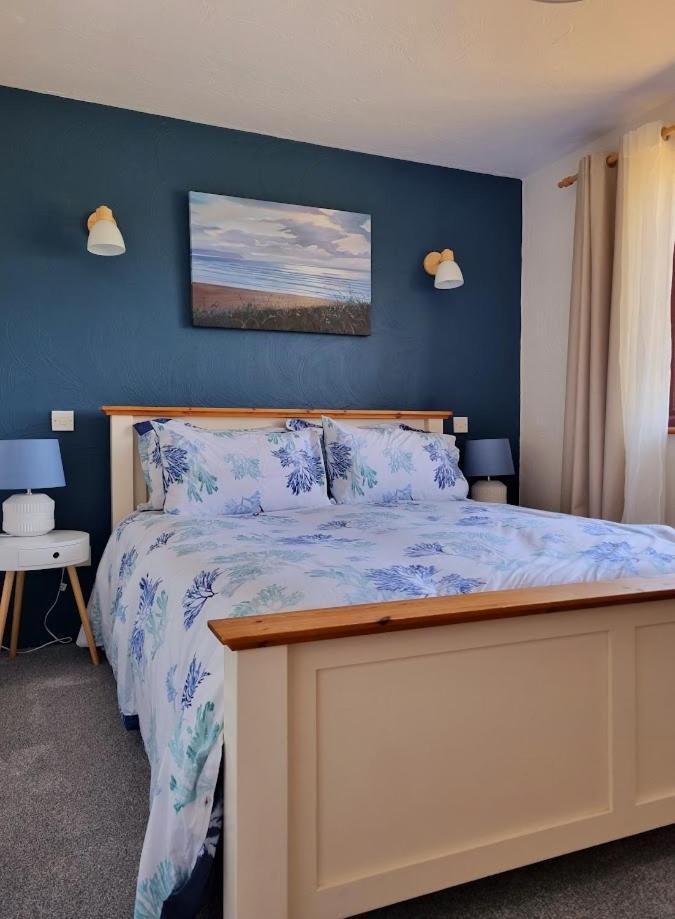 Sandpiper Cottage: Cosy Home Near The Beach Улакумб Екстериор снимка
